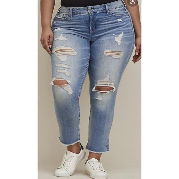torrid Denim - TORRID CROP BOYFRIEND VINTAGE STRETCH FRAYED DISTRESSED JEANS EXCELLENT SIZE 22